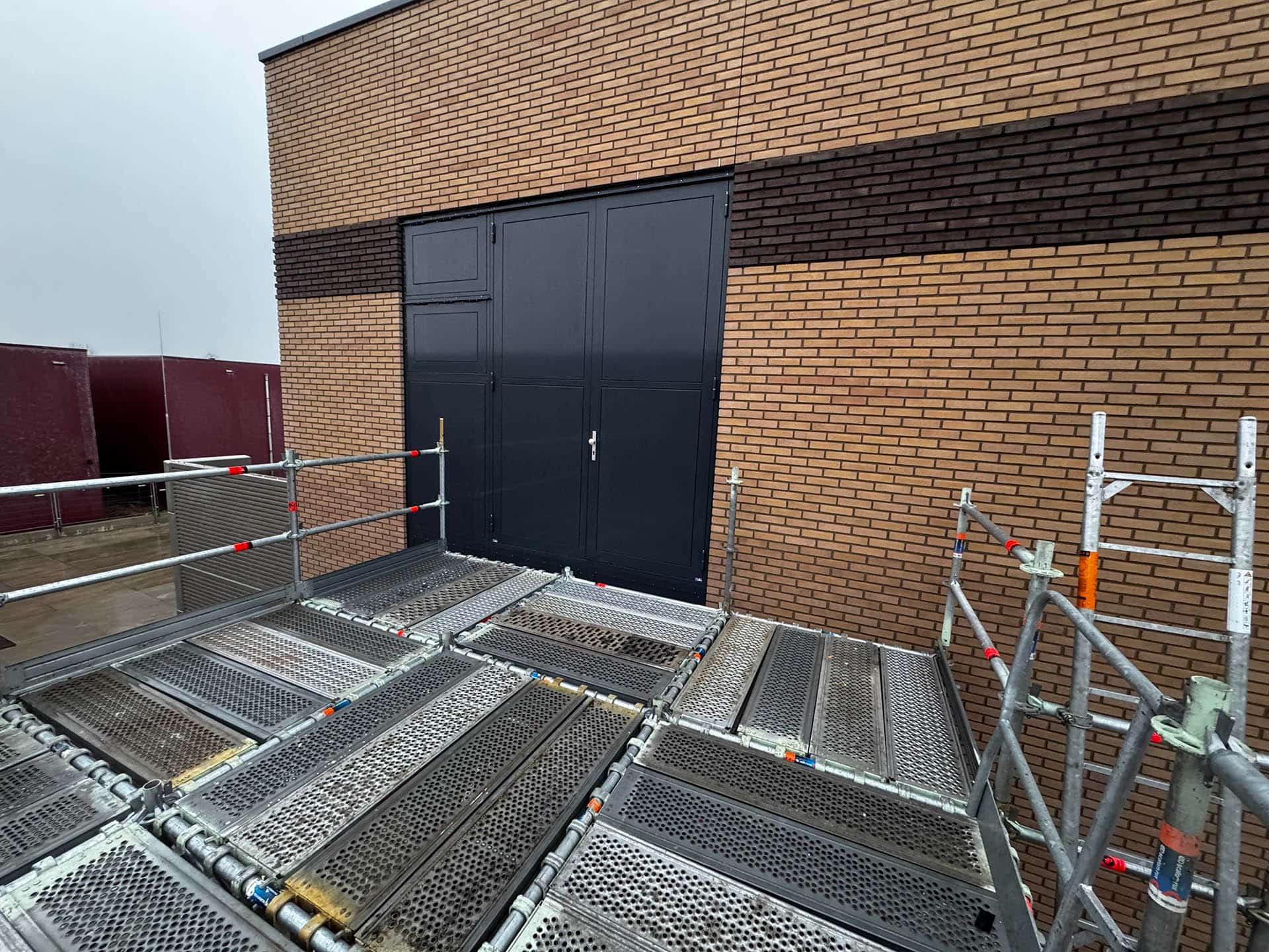 steigerbouw zwaar transport qirion alphen aan den rijn